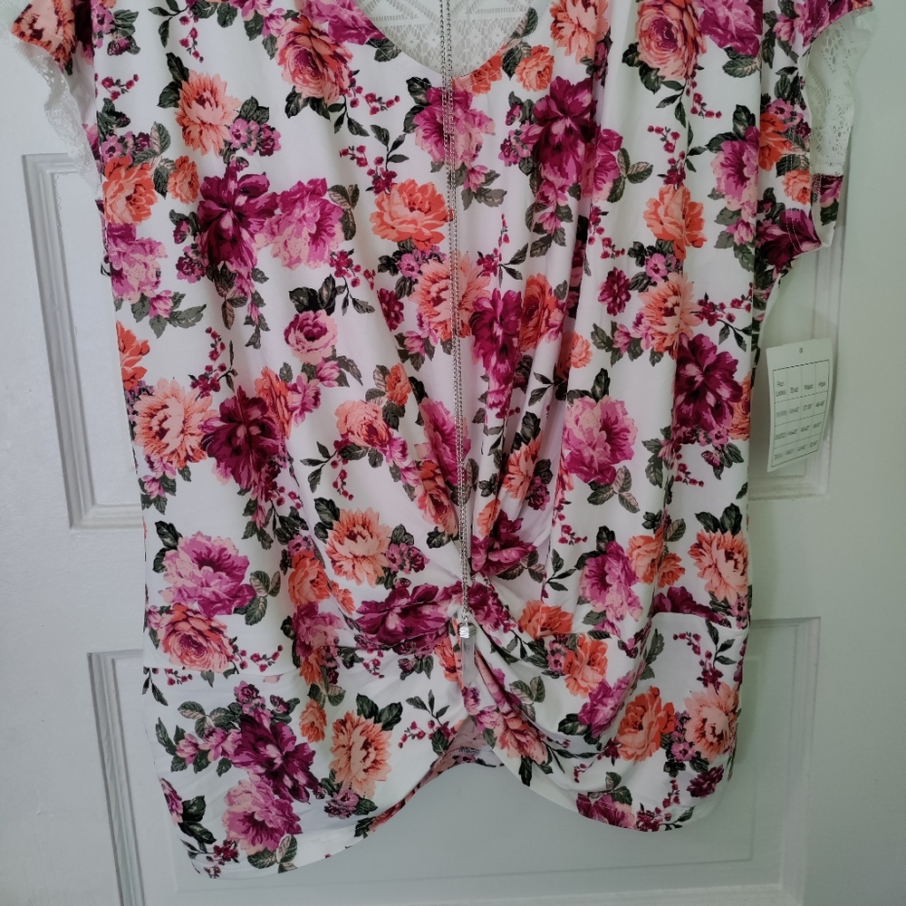 Bobbie Brooks women's top/shirt sizes M, L, XL, 1X, and 2X